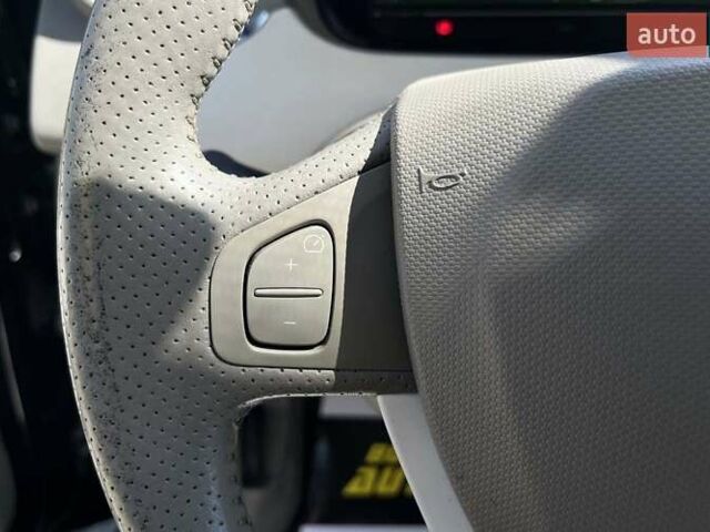 Черный Рено Зое, объемом двигателя 0 л и пробегом 113 тыс. км за 6800 $, фото 13 на Automoto.ua