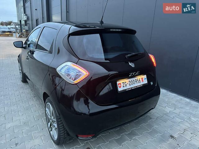 Чорний Рено Зое, об'ємом двигуна 0 л та пробігом 82 тис. км за 6400 $, фото 15 на Automoto.ua