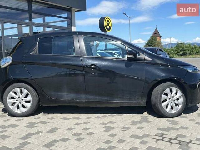 Черный Рено Зое, объемом двигателя 0 л и пробегом 113 тыс. км за 6990 $, фото 7 на Automoto.ua