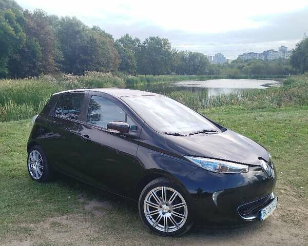Черный Рено Зое, объемом двигателя 0 л и пробегом 59 тыс. км за 7200 $, фото 23 на Automoto.ua