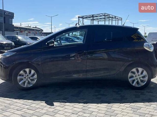 Черный Рено Зое, объемом двигателя 0 л и пробегом 113 тыс. км за 6990 $, фото 3 на Automoto.ua