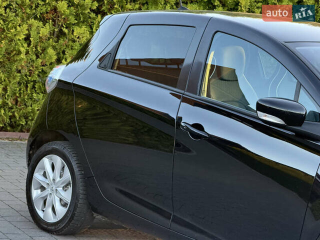 Рено Зое 2014 в Стрые на Automoto.ua Черный Рено Зое, объемом двигателя 0 л и пробегом 78 тыс. км за 6999 $, фото 15 на Automoto.ua