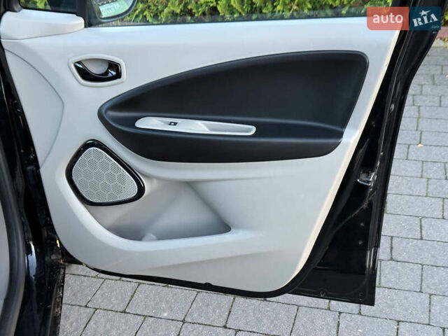 Чорний Рено Зое, об'ємом двигуна 0 л та пробігом 78 тис. км за 6999 $, фото 30 на Automoto.ua