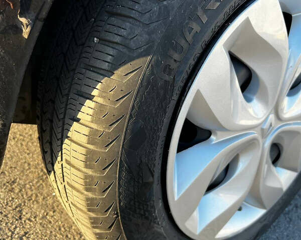 Чорний Рено Зое, об'ємом двигуна 0 л та пробігом 96 тис. км за 6350 $, фото 16 на Automoto.ua