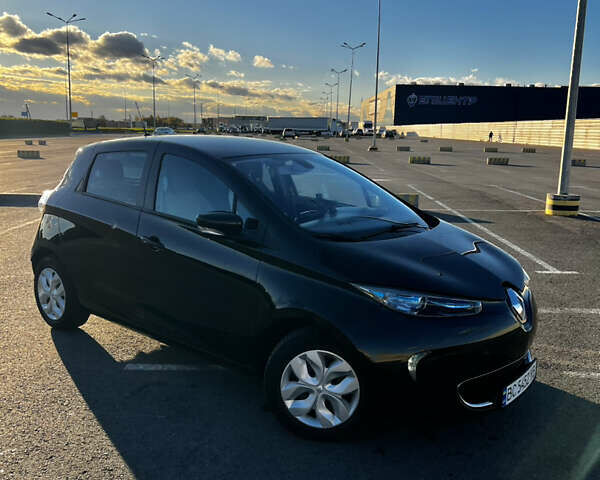 Чорний Рено Зое, об'ємом двигуна 0 л та пробігом 96 тис. км за 6350 $, фото 6 на Automoto.ua