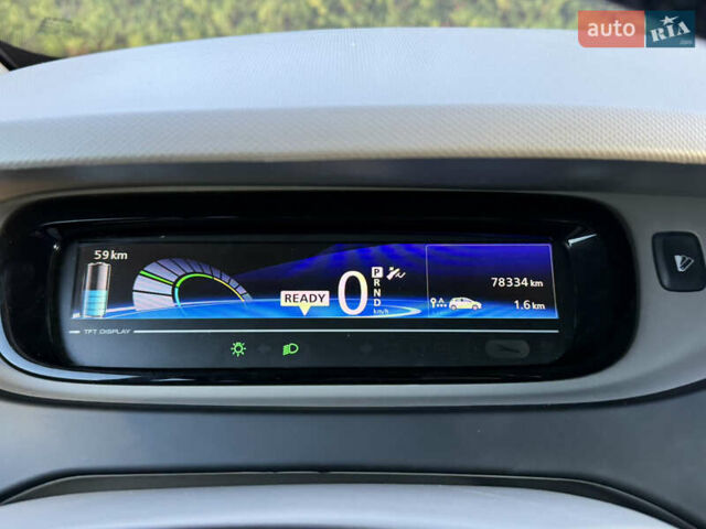 Рено Зое 2014 в Стрые на Automoto.ua Черный Рено Зое, объемом двигателя 0 л и пробегом 78 тыс. км за 6999 $, фото 46 на Automoto.ua