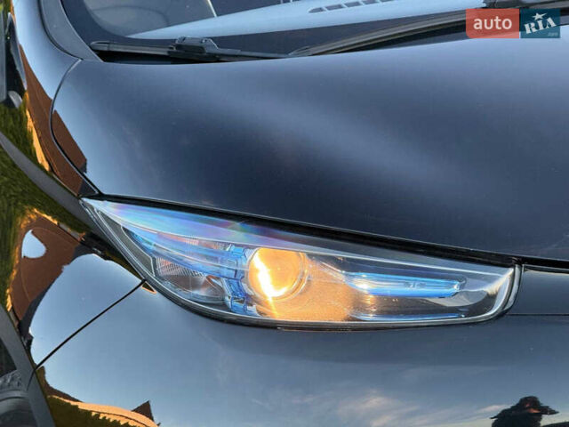 Чорний Рено Зое, об'ємом двигуна 0 л та пробігом 78 тис. км за 6999 $, фото 13 на Automoto.ua