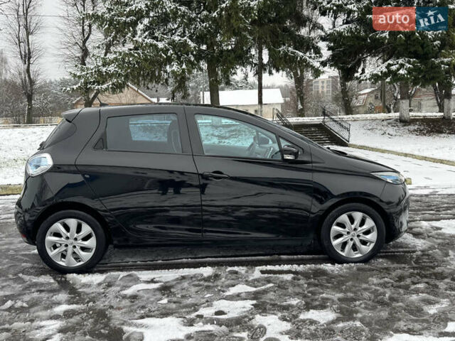 Черный Рено Зое, объемом двигателя 0 л и пробегом 91 тыс. км за 6499 $, фото 2 на Automoto.ua