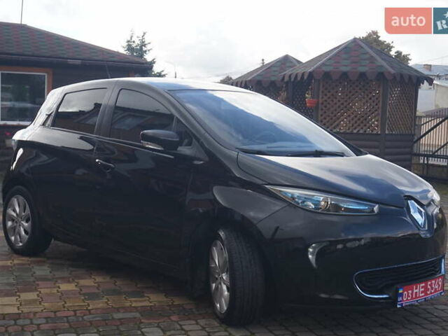 Черный Рено Зое, объемом двигателя 0 л и пробегом 83 тыс. км за 7100 $, фото 4 на Automoto.ua