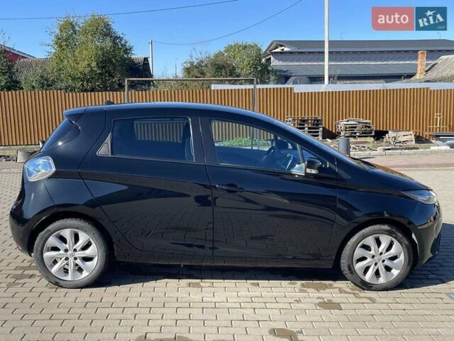 Рено Зое 2014 в Ровно на Automoto.ua Черный Рено Зое, объемом двигателя 0 л и пробегом 75 тыс. км за 6500 $, фото 4 на Automoto.ua