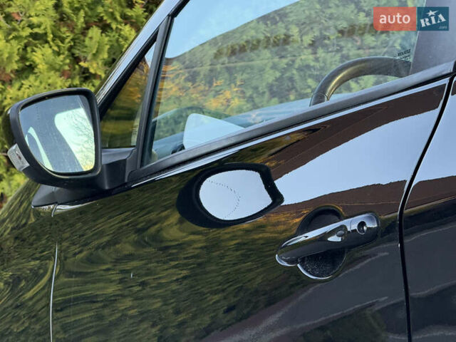 Рено Зое 2014 в Стрые на Automoto.ua Черный Рено Зое, объемом двигателя 0 л и пробегом 78 тыс. км за 6999 $, фото 23 на Automoto.ua