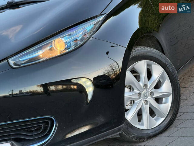 Чорний Рено Зое, об'ємом двигуна 0 л та пробігом 78 тис. км за 6999 $, фото 8 на Automoto.ua