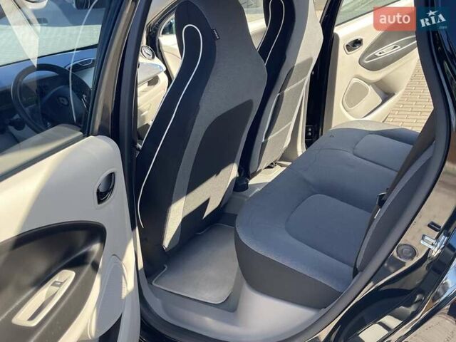 Рено Зое 2014 в Ровно на Automoto.ua Черный Рено Зое, объемом двигателя 0 л и пробегом 75 тыс. км за 6500 $, фото 17 на Automoto.ua