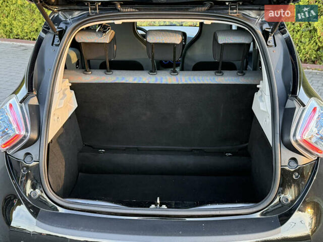 Рено Зое 2014 в Стрые на Automoto.ua Черный Рено Зое, объемом двигателя 0 л и пробегом 78 тыс. км за 6999 $, фото 38 на Automoto.ua