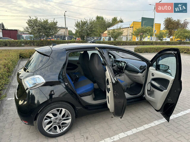 Черный Рено Зое, объемом двигателя 0 л и пробегом 136 тыс. км за 8200 $, фото 8 на Automoto.ua