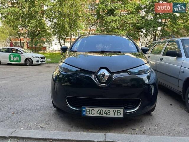 Черный Рено Зое, объемом двигателя 0 л и пробегом 137 тыс. км за 6800 $, фото 2 на Automoto.ua