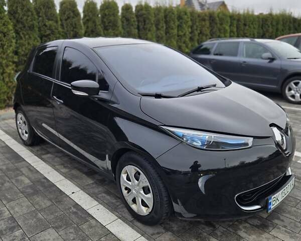Чорний Рено Зое, об'ємом двигуна 0 л та пробігом 135 тис. км за 5950 $, фото 3 на Automoto.ua