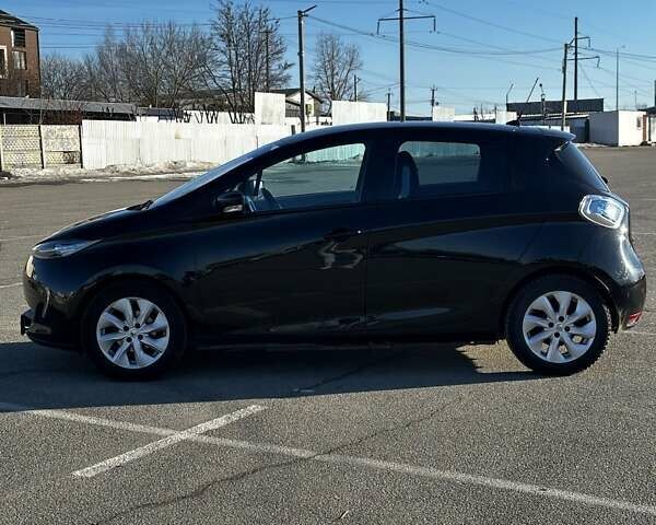 Черный Рено Зое, объемом двигателя 0 л и пробегом 112 тыс. км за 6500 $, фото 4 на Automoto.ua