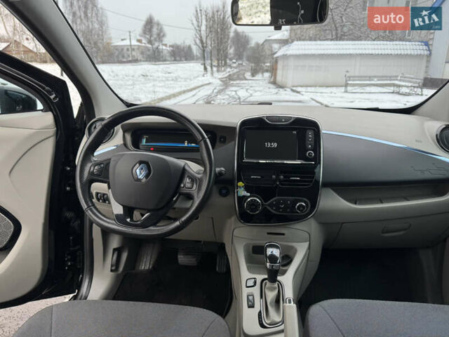 Черный Рено Зое, объемом двигателя 0 л и пробегом 91 тыс. км за 6499 $, фото 20 на Automoto.ua