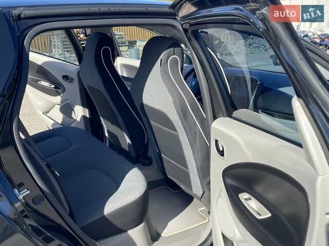 Рено Зое 2014 в Ровно на Automoto.ua Черный Рено Зое, объемом двигателя 0 л и пробегом 75 тыс. км за 6500 $, фото 21 на Automoto.ua
