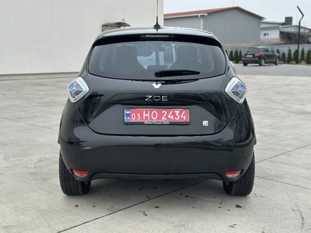 Черный Рено Зое, объемом двигателя 0 л и пробегом 103 тыс. км за 5999 $, фото 18 на Automoto.ua