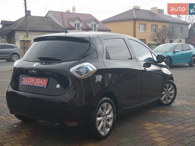 Черный Рено Зое, объемом двигателя 0 л и пробегом 101 тыс. км за 7222 $, фото 7 на Automoto.ua