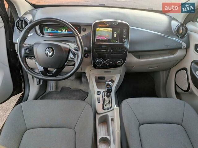 Рено Зое 2015 у Дубно на Automoto.ua Чорний Рено Зое, об'ємом двигуна 0 л та пробігом 120 тис. км за 6200 $, фото 24 на Automoto.ua