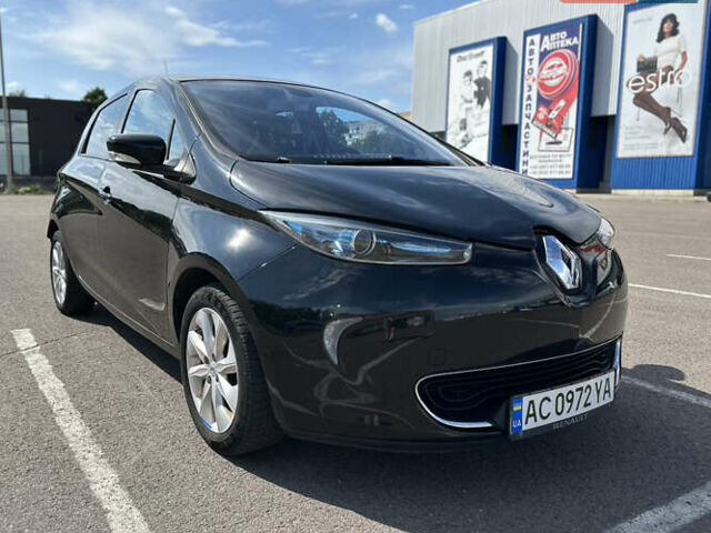 Черный Рено Зое, объемом двигателя 0 л и пробегом 120 тыс. км за 7500 $, фото 1 на Automoto.ua