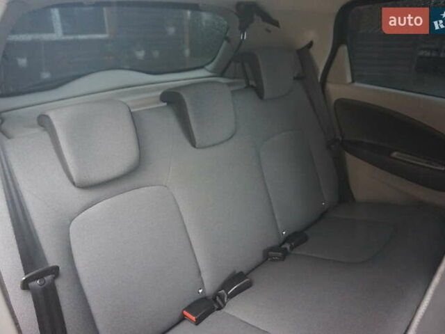 Черный Рено Зое, объемом двигателя 0 л и пробегом 101 тыс. км за 7222 $, фото 42 на Automoto.ua