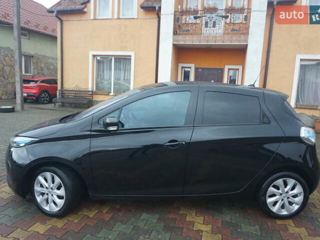 Черный Рено Зое, объемом двигателя 0 л и пробегом 101 тыс. км за 7222 $, фото 19 на Automoto.ua