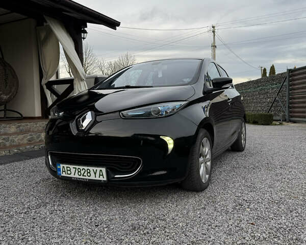Чорний Рено Зое, об'ємом двигуна 0 л та пробігом 126 тис. км за 6999 $, фото 5 на Automoto.ua