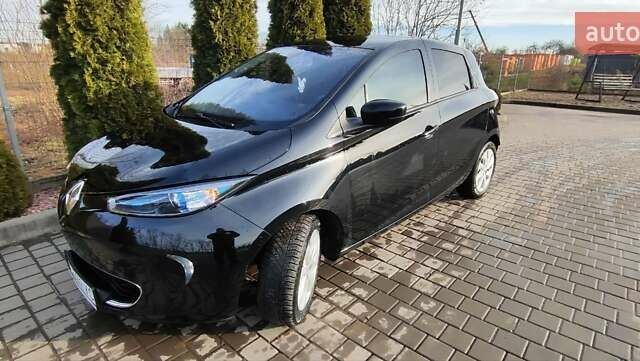 Черный Рено Зое, объемом двигателя 0 л и пробегом 76 тыс. км за 7650 $, фото 6 на Automoto.ua