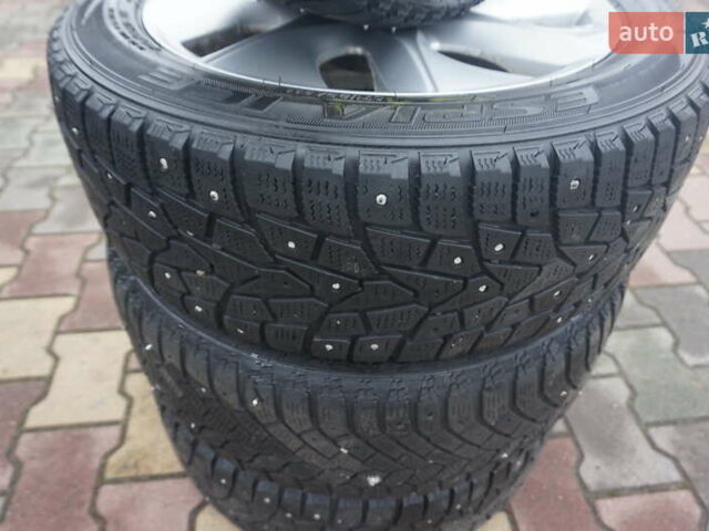 Черный Рено Зое, объемом двигателя 0 л и пробегом 156 тыс. км за 6555 $, фото 76 на Automoto.ua