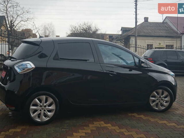 Черный Рено Зое, объемом двигателя 0 л и пробегом 101 тыс. км за 7222 $, фото 6 на Automoto.ua