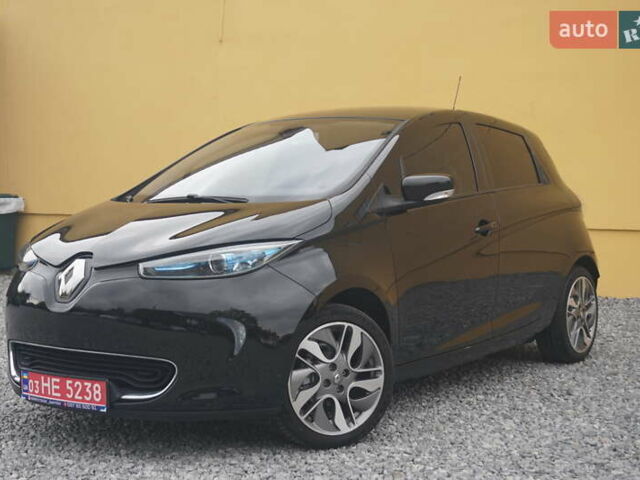 Черный Рено Зое, объемом двигателя 0 л и пробегом 102 тыс. км за 7100 $, фото 1 на Automoto.ua