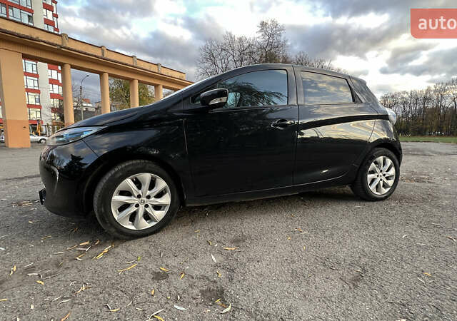 Рено Зое 2015 у Івано-Франківську на Automoto.ua Чорний Рено Зое, об'ємом двигуна 0 л та пробігом 153 тис. км за 6800 $, фото 12 на Automoto.ua