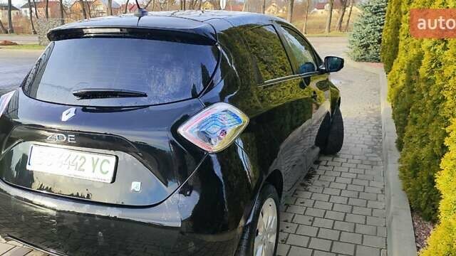 Черный Рено Зое, объемом двигателя 0 л и пробегом 76 тыс. км за 7650 $, фото 25 на Automoto.ua