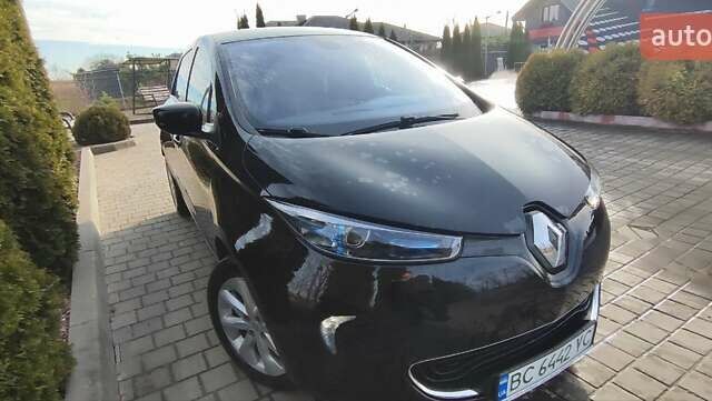 Черный Рено Зое, объемом двигателя 0 л и пробегом 76 тыс. км за 7650 $, фото 20 на Automoto.ua
