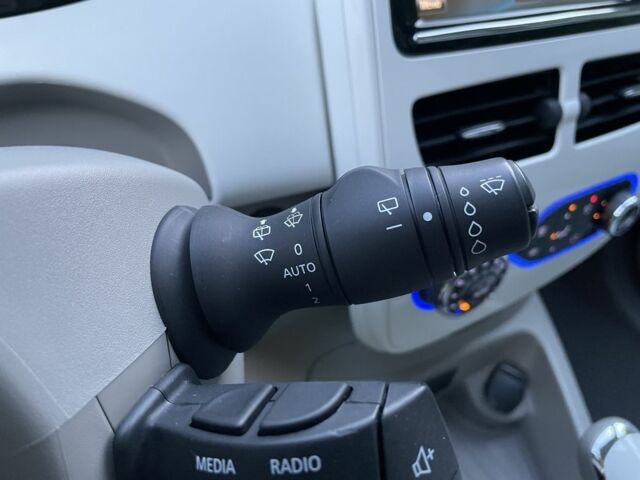 Рено Зое 2015 в Тернополе на Automoto.ua Черный Рено Зое, объемом двигателя 0 л и пробегом 145 тыс. км за 7099 $, фото 21 на Automoto.ua