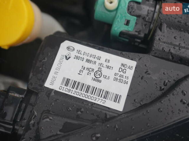 Черный Рено Зое, объемом двигателя 0 л и пробегом 101 тыс. км за 7222 $, фото 54 на Automoto.ua