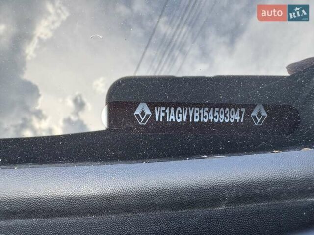 Черный Рено Зое, объемом двигателя 0 л и пробегом 88 тыс. км за 9400 $, фото 11 на Automoto.ua