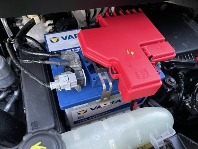 Рено Зое 2015 в Тернополе на Automoto.ua Черный Рено Зое, объемом двигателя 0 л и пробегом 145 тыс. км за 7099 $, фото 10 на Automoto.ua