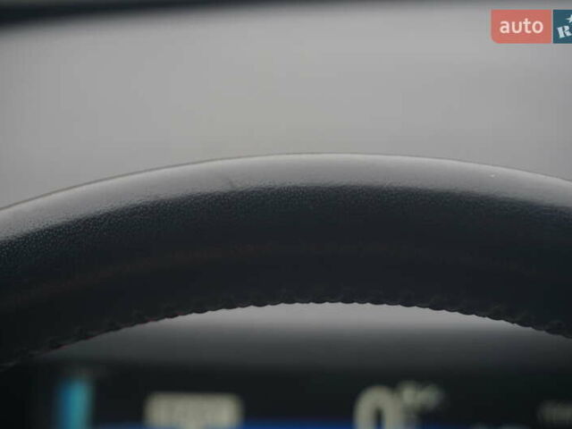 Черный Рено Зое, объемом двигателя 0 л и пробегом 156 тыс. км за 6555 $, фото 31 на Automoto.ua