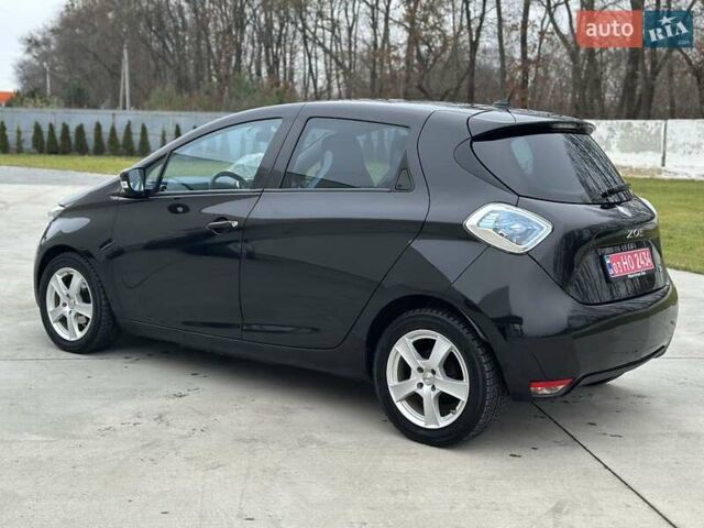 Черный Рено Зое, объемом двигателя 0 л и пробегом 103 тыс. км за 6199 $, фото 12 на Automoto.ua