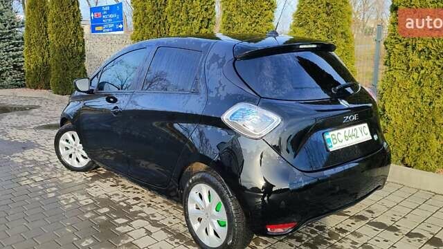 Черный Рено Зое, объемом двигателя 0 л и пробегом 76 тыс. км за 7650 $, фото 27 на Automoto.ua