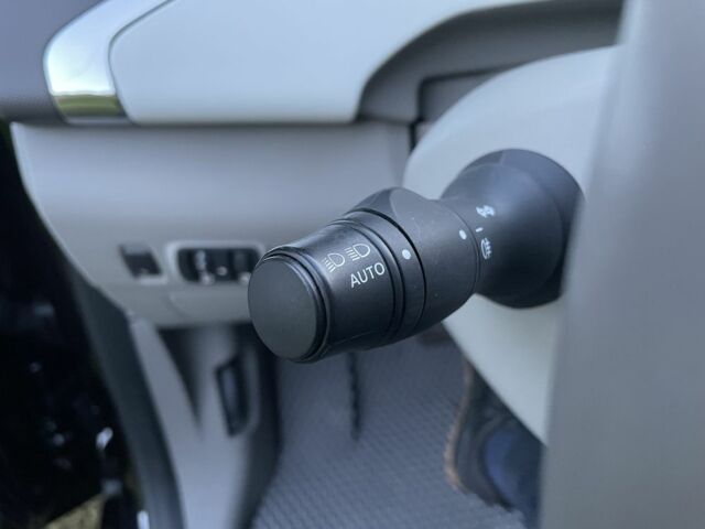 Рено Зое 2015 в Тернополе на Automoto.ua Черный Рено Зое, объемом двигателя 0 л и пробегом 145 тыс. км за 7099 $, фото 20 на Automoto.ua