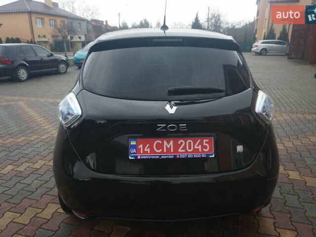 Черный Рено Зое, объемом двигателя 0 л и пробегом 101 тыс. км за 7222 $, фото 17 на Automoto.ua