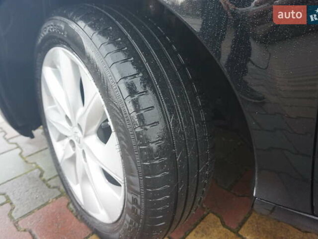 Черный Рено Зое, объемом двигателя 0 л и пробегом 101 тыс. км за 7222 $, фото 58 на Automoto.ua