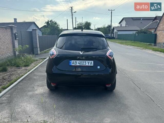 Черный Рено Зое, объемом двигателя 0 л и пробегом 88 тыс. км за 9400 $, фото 3 на Automoto.ua