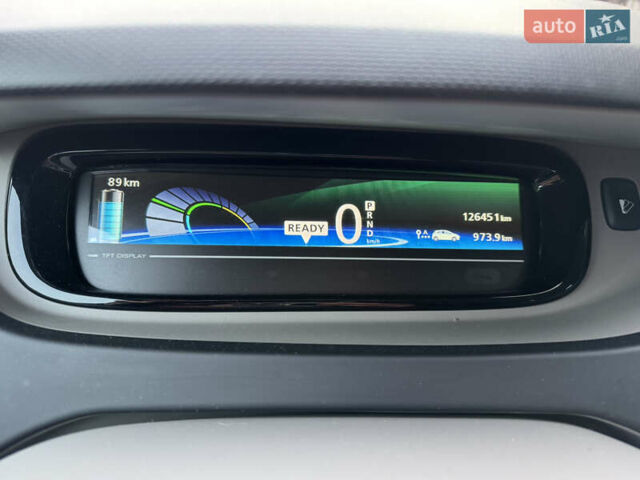 Чорний Рено Зое, об'ємом двигуна 0 л та пробігом 126 тис. км за 6999 $, фото 4 на Automoto.ua